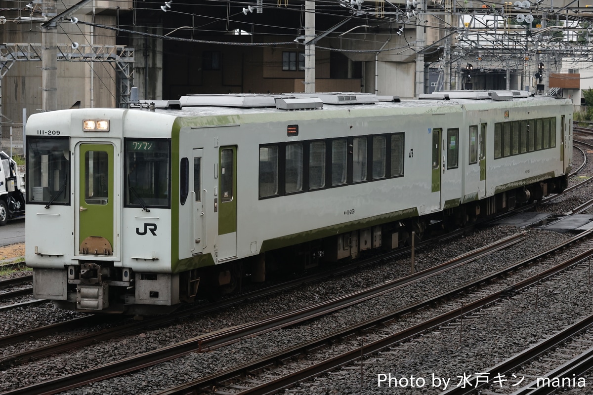 JR東日本 ぐんま車両センター キハ111 209