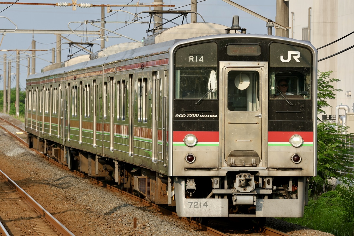 JR四国 高松運転所 7200系 R14編成