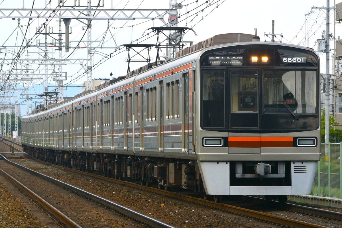 大阪市高速電気軌道 東吹田検車場 66系 66601F