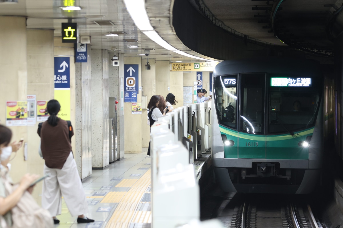 東京メトロ 綾瀬検車区 16000系 16119F