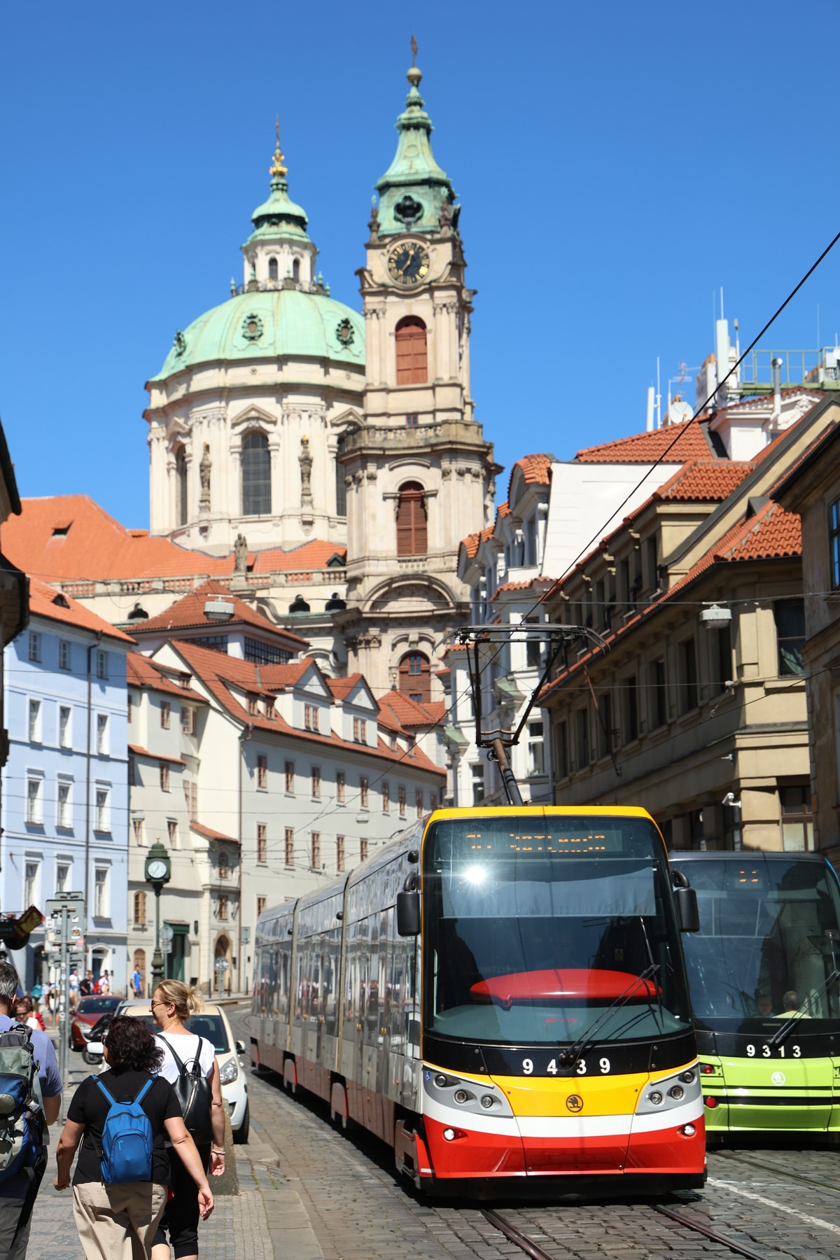 Dopravní podnik hl. m. Prahy  Škoda 15T7 ForCity Alfa Praha 9439