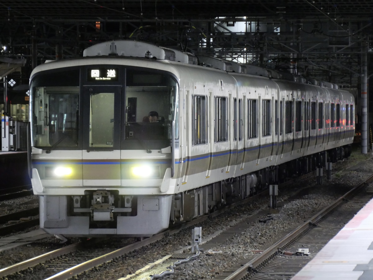 JR西日本 吹田総合車両所京都支所 221系 F02編成