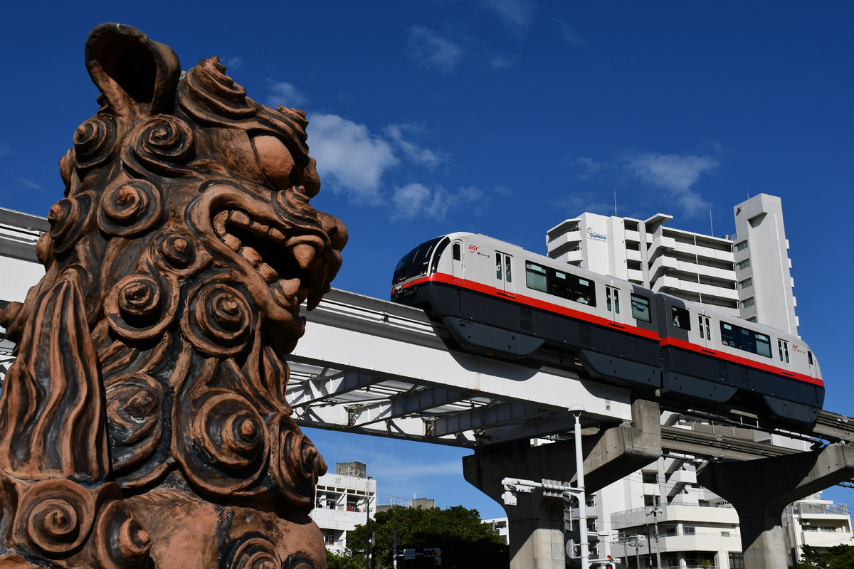 沖縄都市モノレール 沖縄都市モノレール運営基地 1000形 08編成