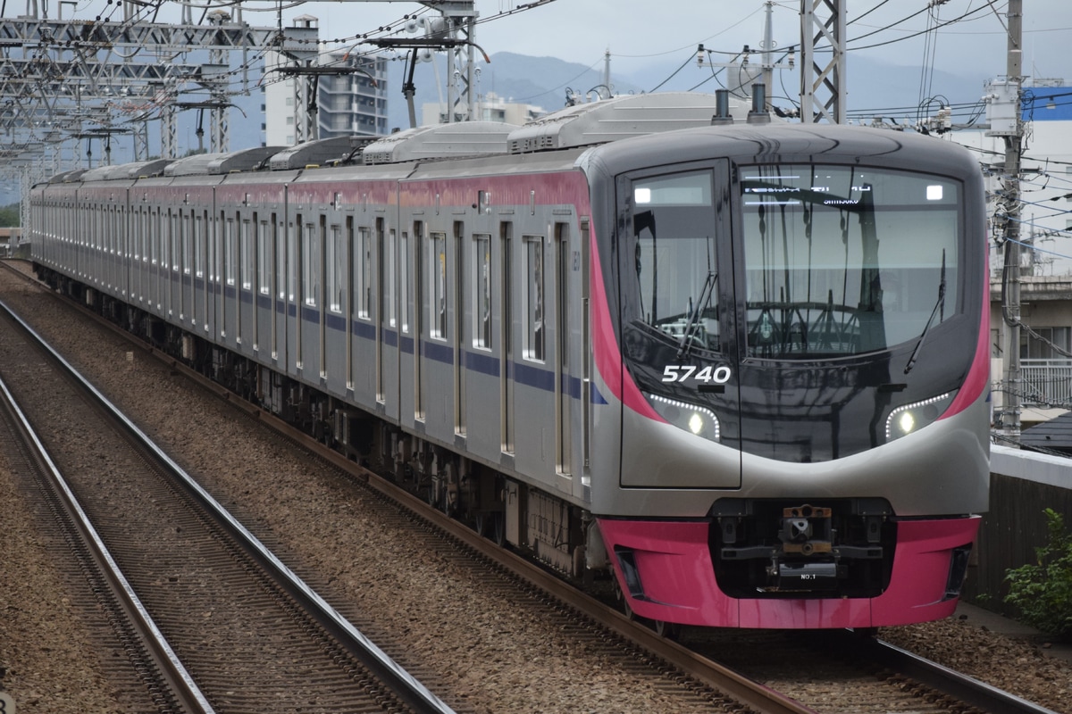 京王電鉄 若葉台検車区 5000系 5740F