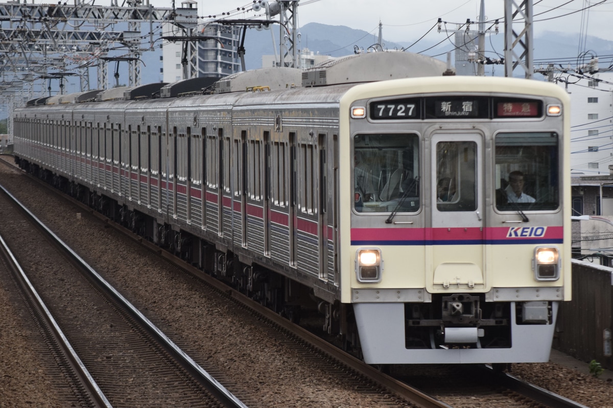 京王電鉄 若葉台検車区 7000系 7727F