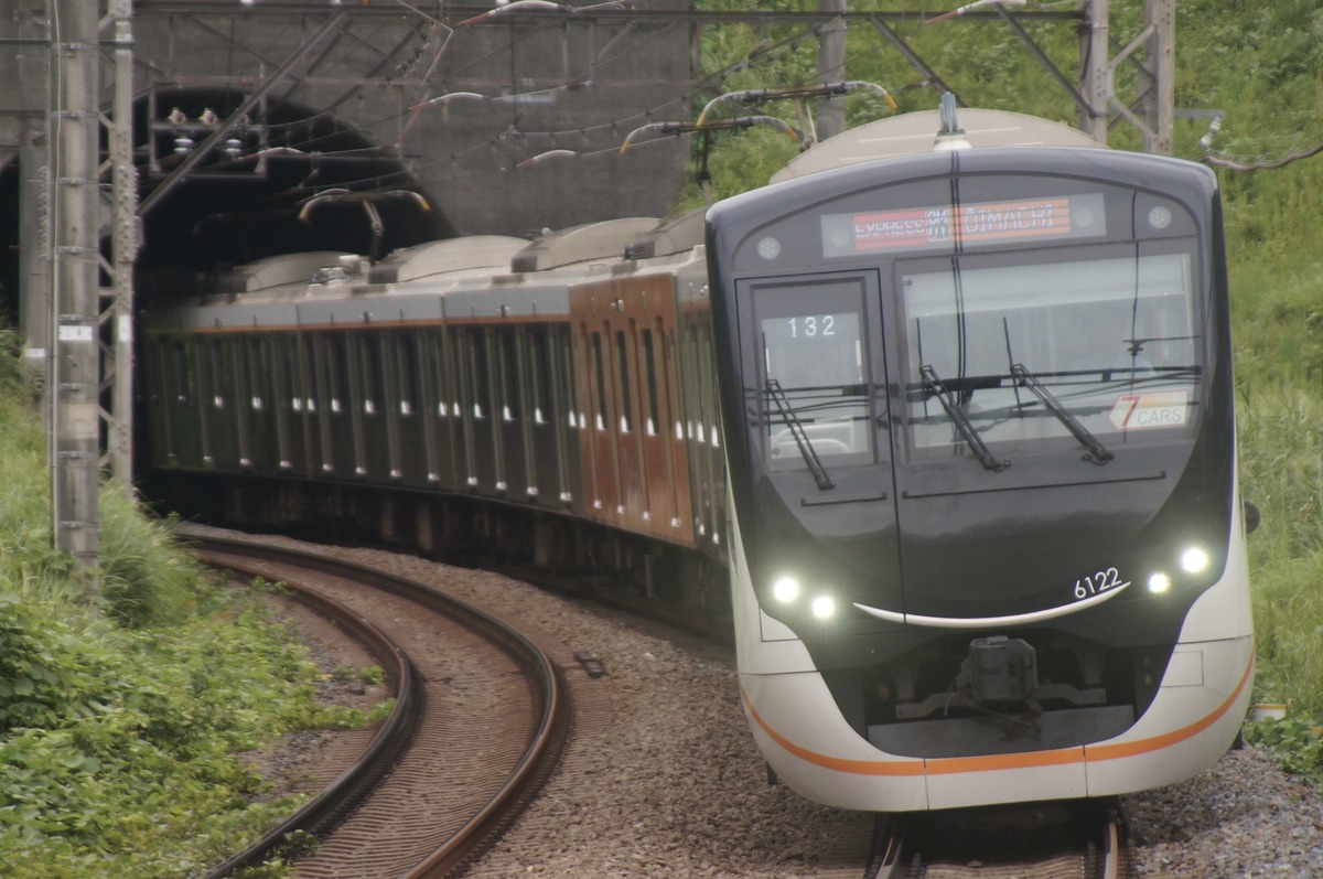 東急電鉄 長津田検車区 6020系 6122f