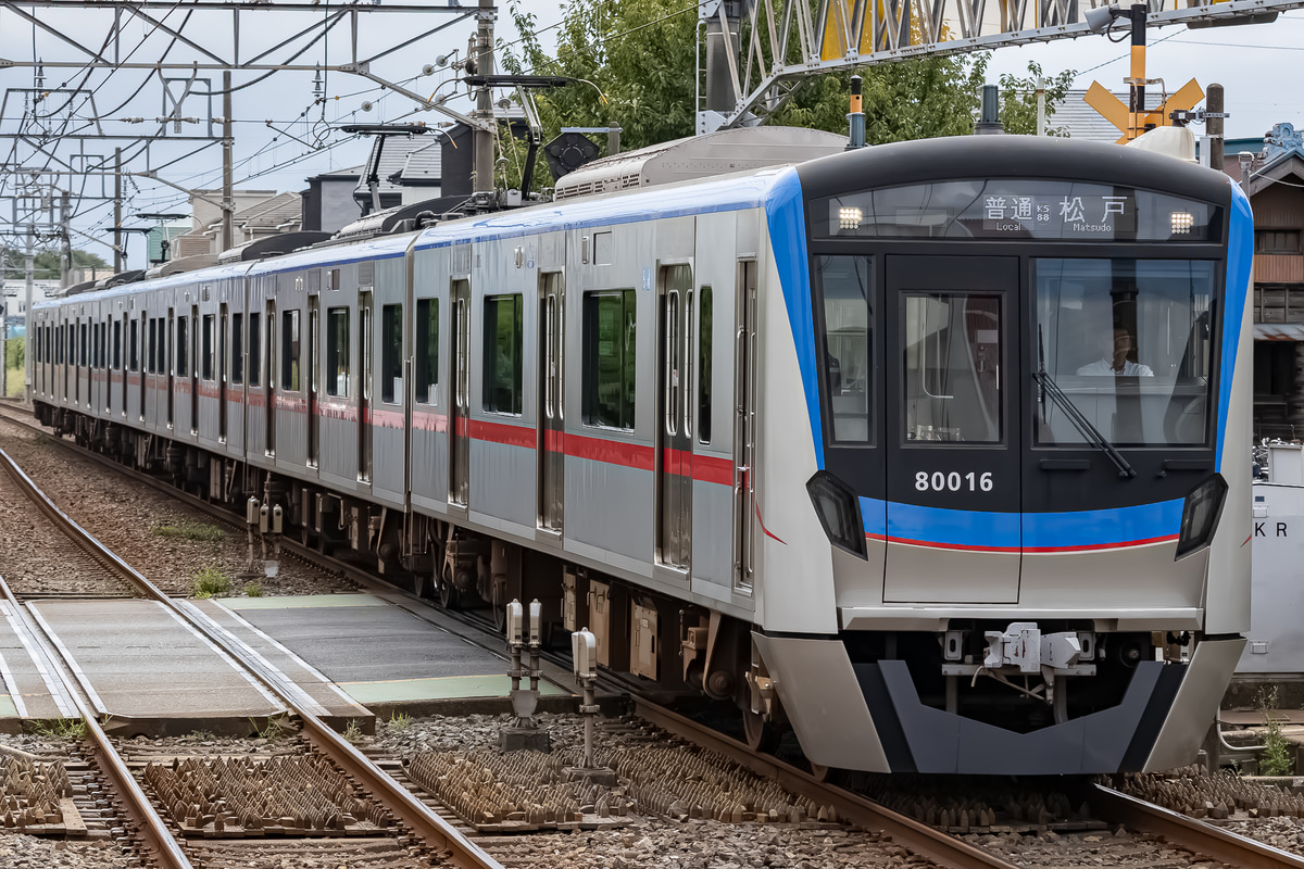 京成電鉄  80000形 80016F