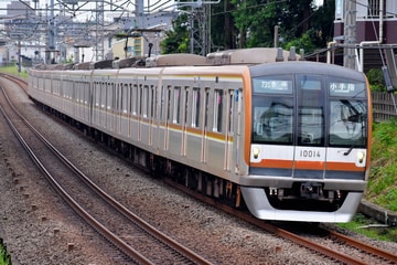 東京メトロ10000系10114Fを西所沢～小手指間で撮影した画像