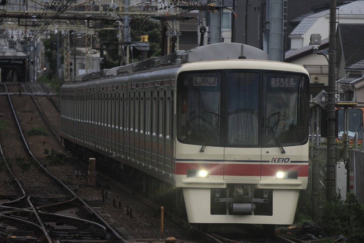 京王電鉄 若葉台検車区 8000系 8732F