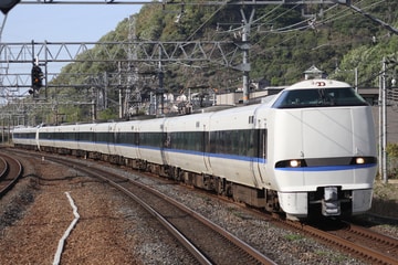 JR西日本683系B31編成を島本駅で撮影した画像