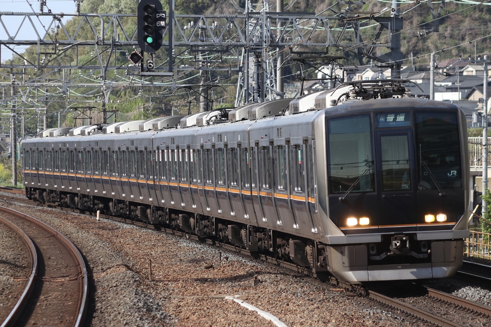 JR西321系D38編成の写真