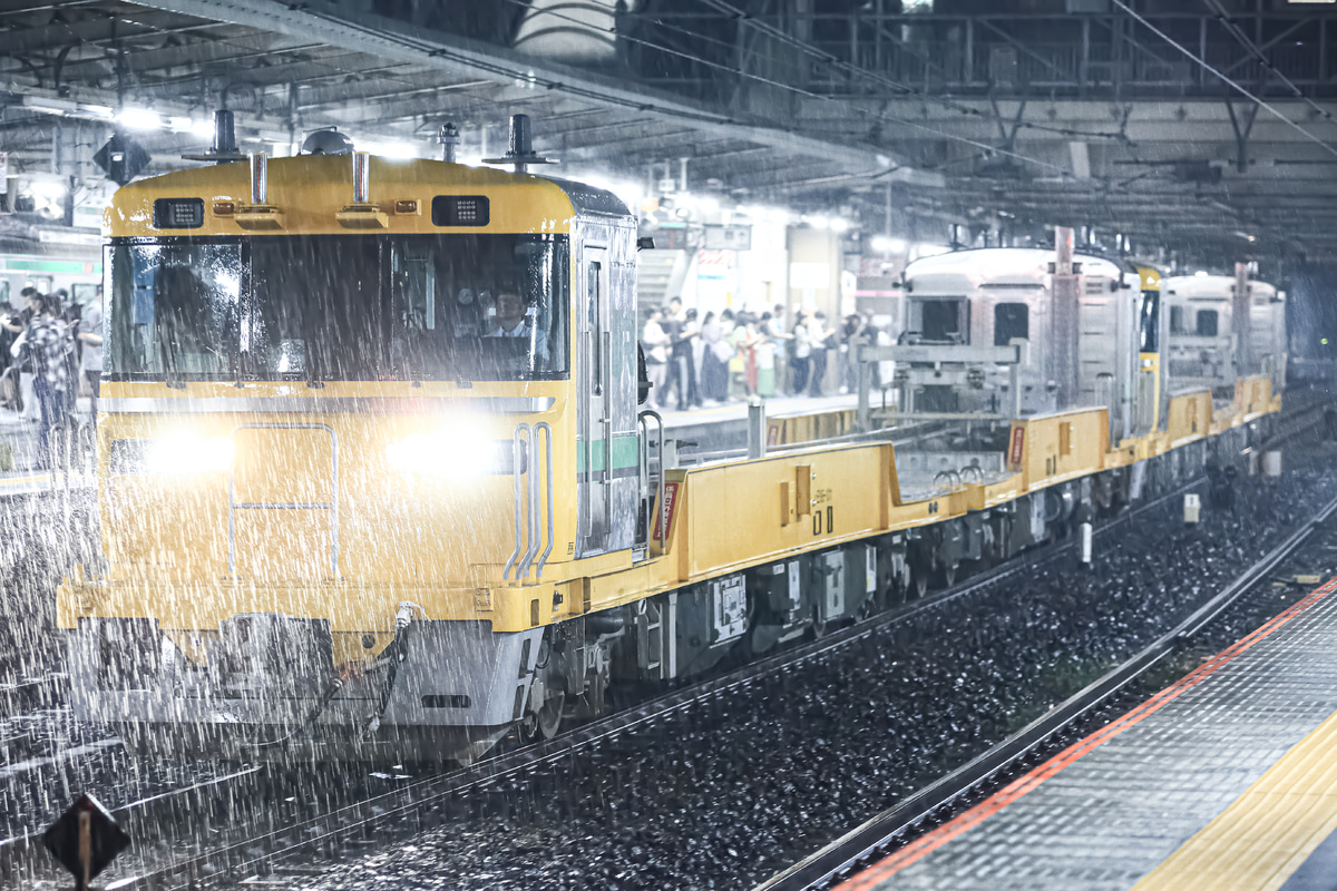 JR東日本 尾久車両センター キヤE195系 ST-11編成