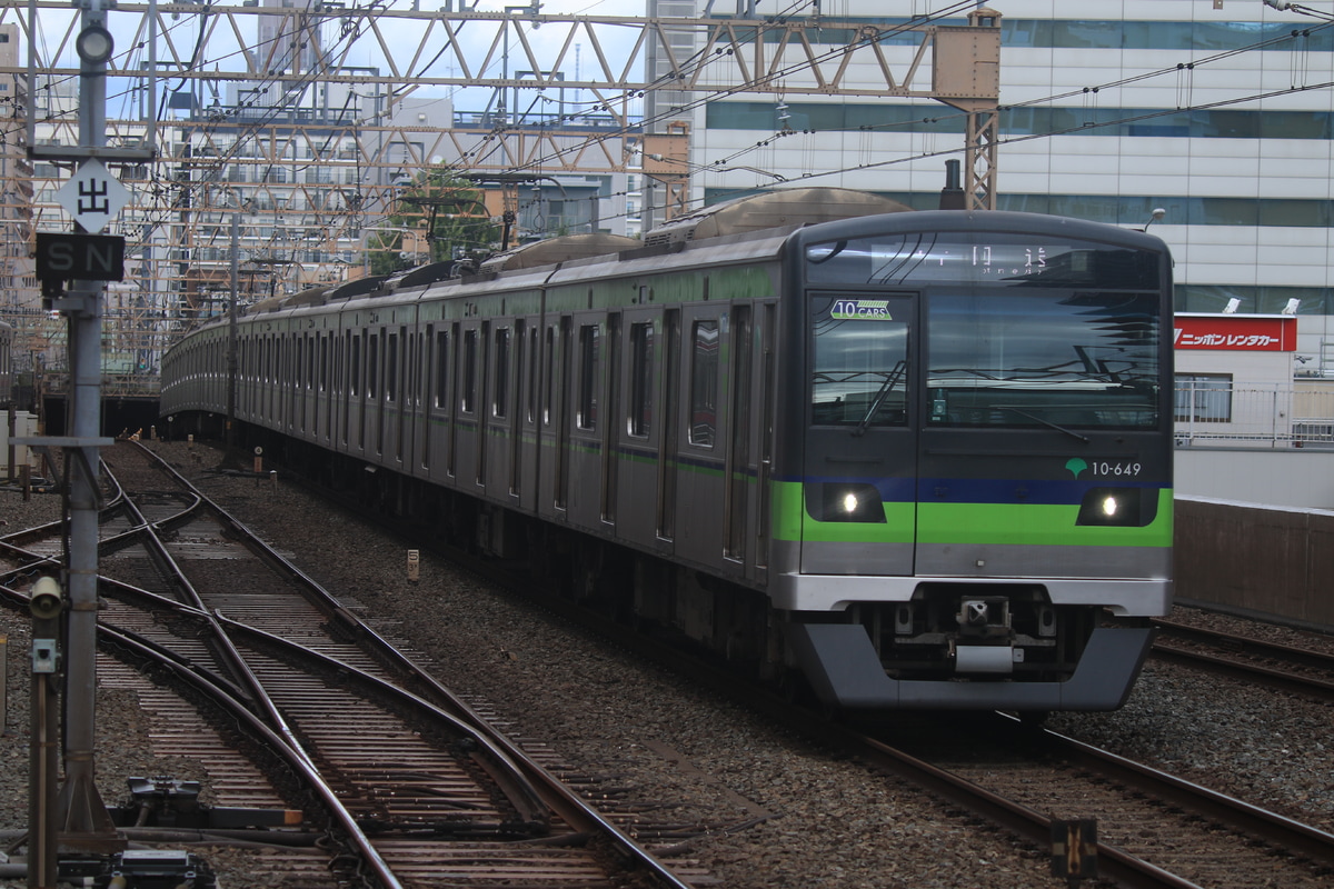 東京都交通局 大島車両検修場 10-300形 10-640F