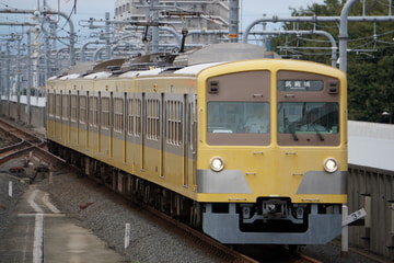 西武鉄道新101系1249Fを武蔵境駅で撮影した画像