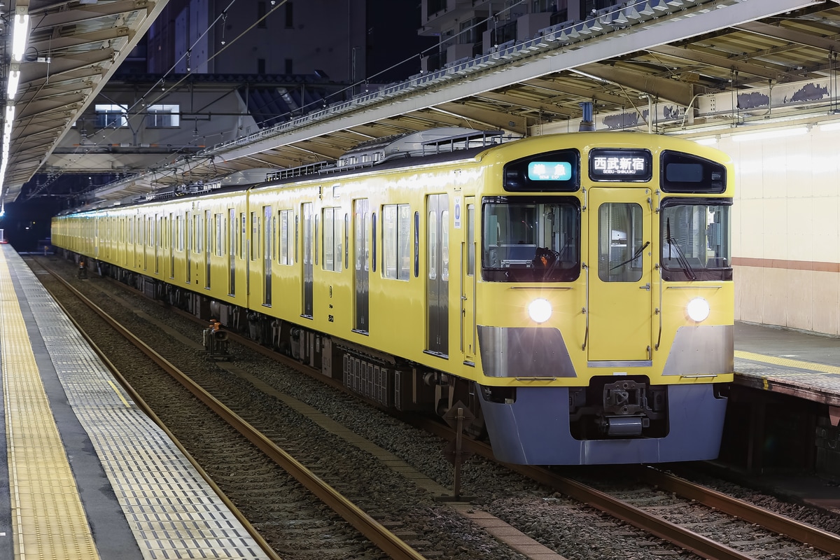 西武鉄道 玉川上水車両管理所 2000系 2523f