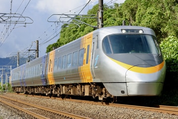 JR四国8000系S2編成を端岡～鬼無間で撮影した画像