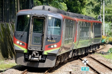 JR四国2700系2805を小歩危駅で撮影した画像