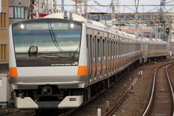JR東日本E233系トタT2編成を吉祥寺駅で撮影した画像