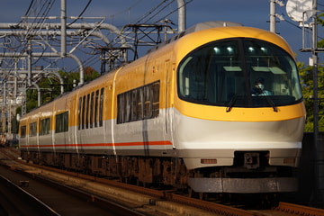 近畿日本鉄道23000系iL06編成を伏屋駅で撮影した画像