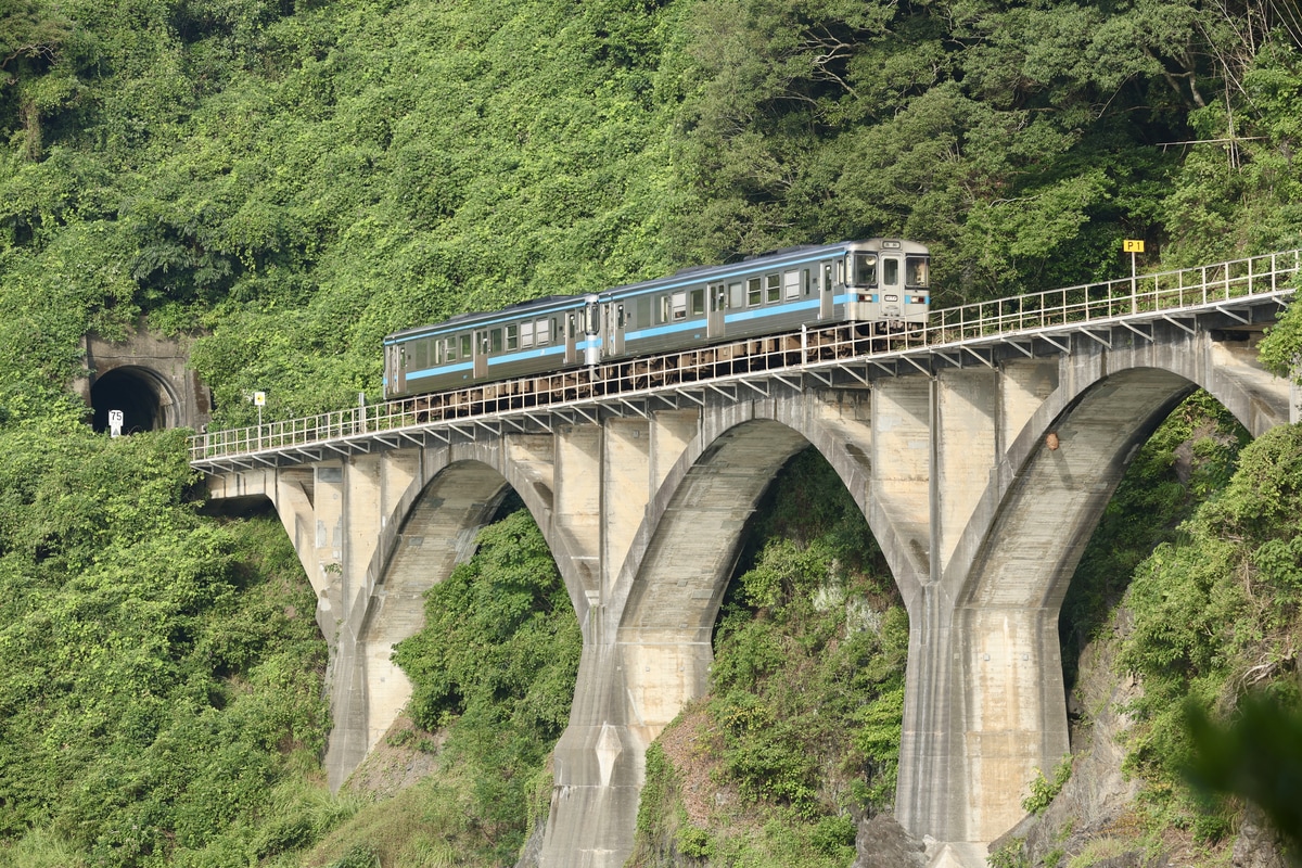 JR四国 高知運転所 1000形 1026