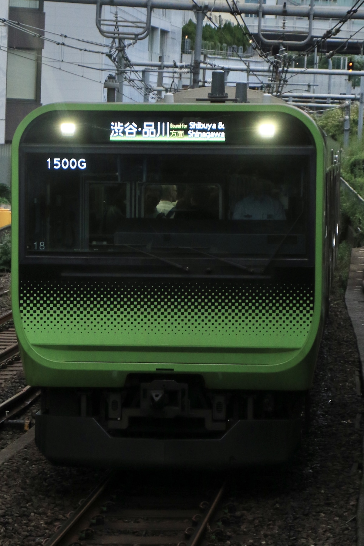 JR東日本 東京新幹線車両センター E235系 トウ18編成