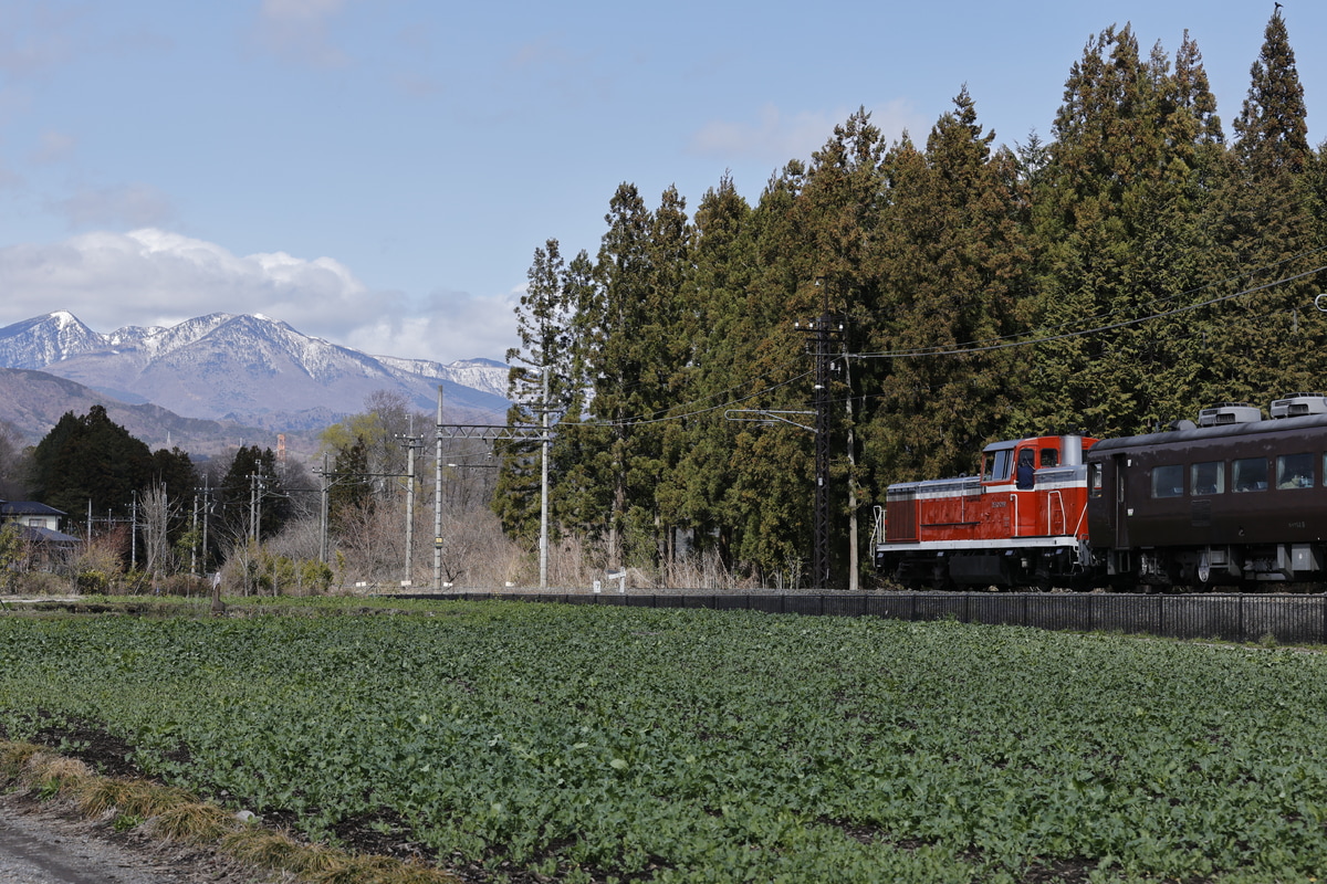 東武鉄道 下今市機関区 DE10 1099