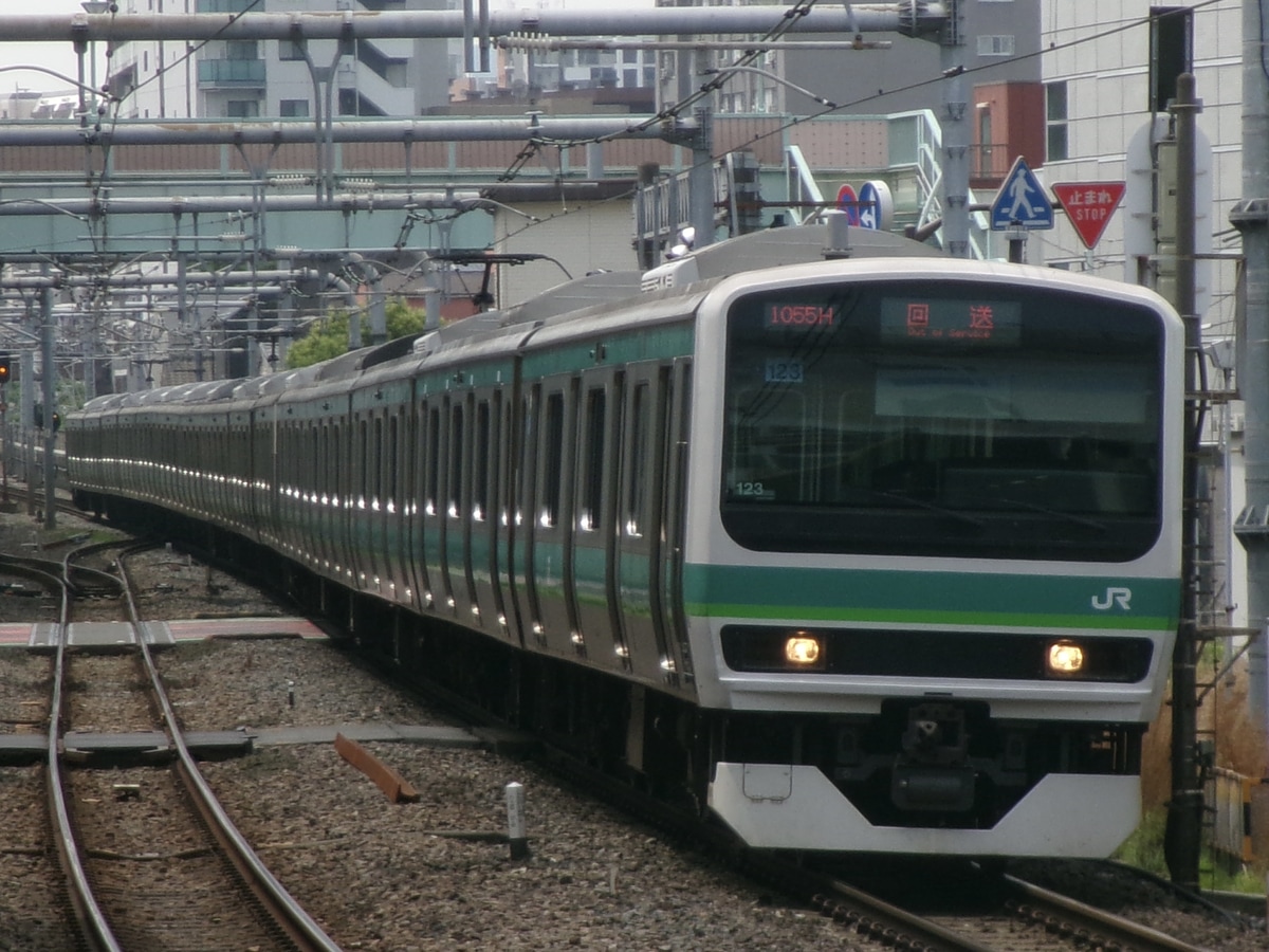 JR東日本 松戸車両センター本区 E231系 マト123編成