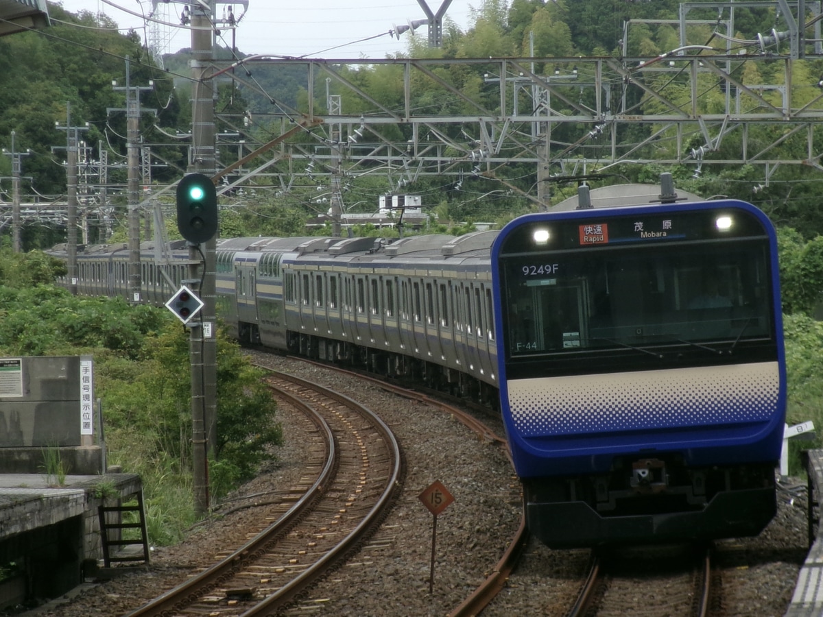 JR東日本 鎌倉車両センター本所 E235系 クラF-44編成