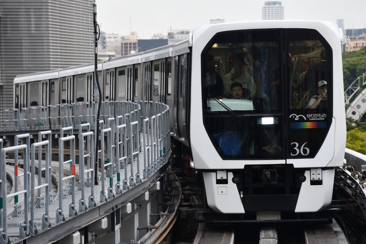 ゆりかもめ ゆりかもめ車両基地 7300系 7361F