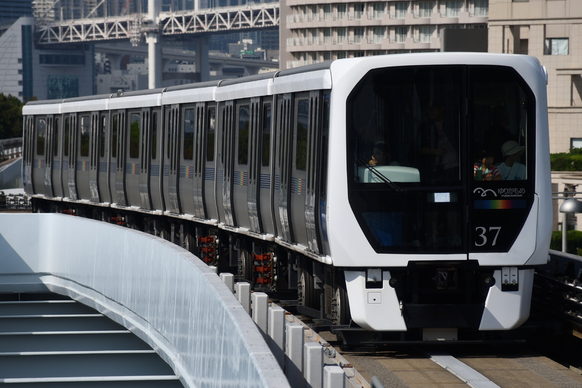 ゆりかもめ ゆりかもめ車両基地 7300系 7371F