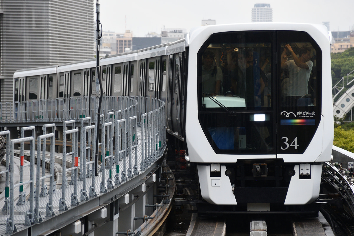 ゆりかもめ ゆりかもめ車両基地 7300系 7341F