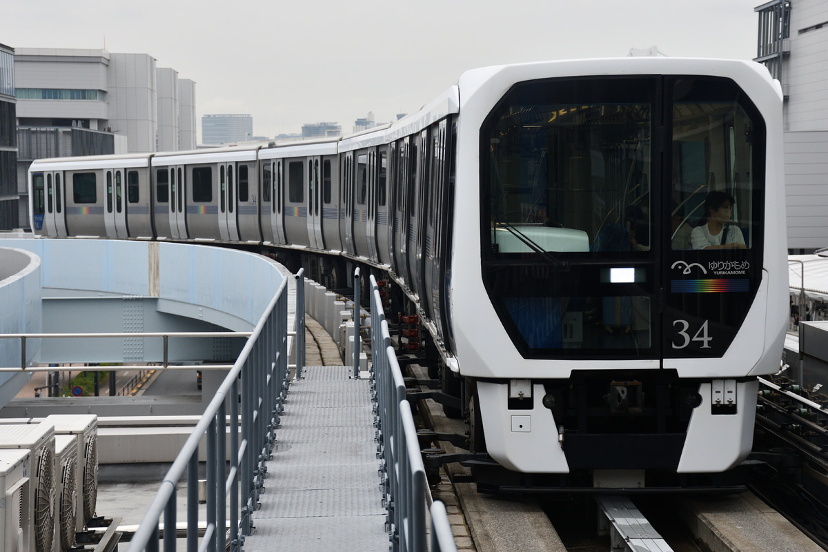 ゆりかもめ ゆりかもめ車両基地 7300系 7341F