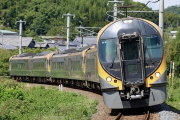 JR四国8600系E2編成を詫間～みの間で撮影した画像