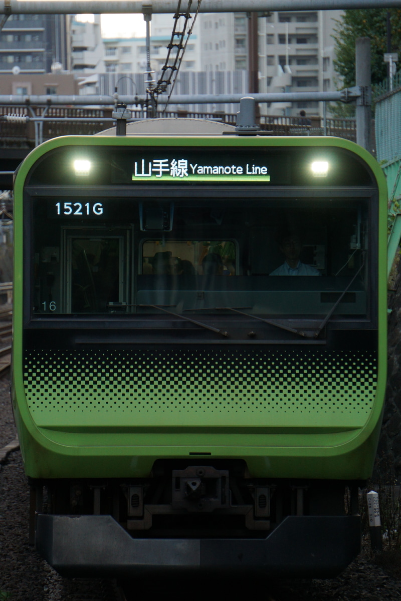 JR東日本 東京総合車両センター本区 E235系 トウ16編成