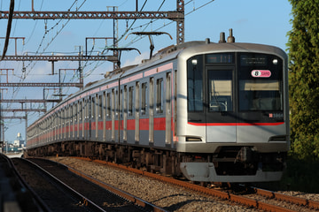 東急電鉄5050系5164Fを学芸大学～都立大学間で撮影した画像