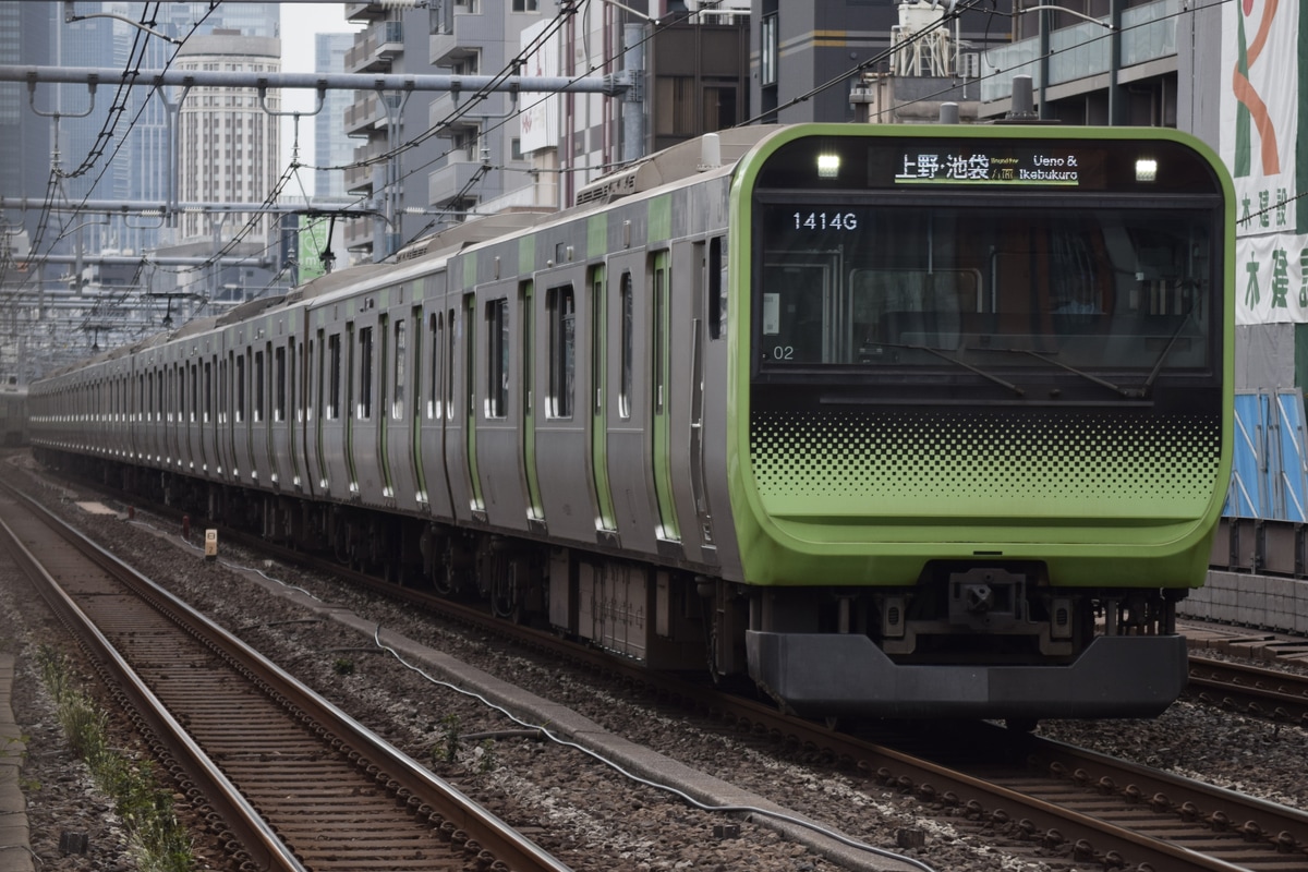 JR東日本 東京総合車両センター本区 E235系 トウ02編成