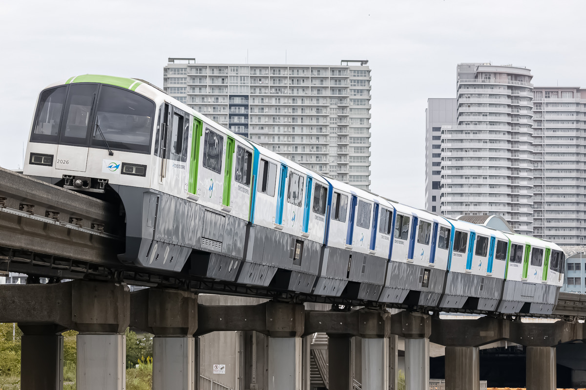 東京モノレール  2000形 2021F