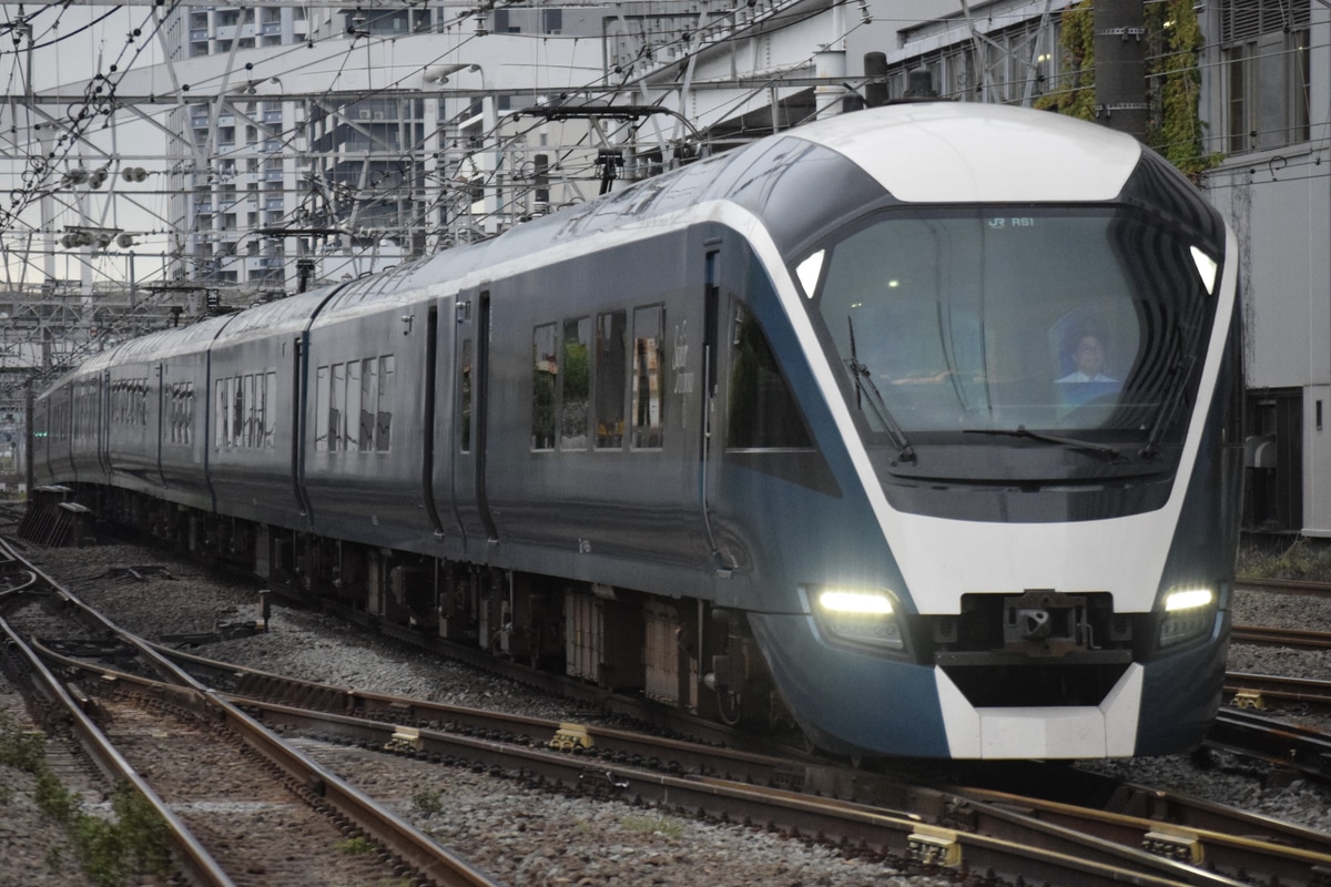 JR東日本 大宮総合車両センター東大宮センター E261系 オオRS1編成