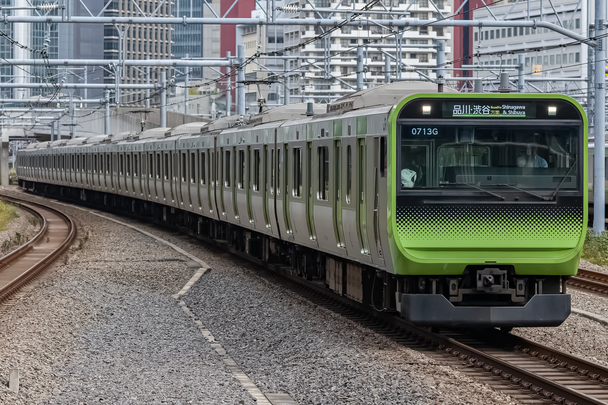 JR東日本  E235系 トウ19編成