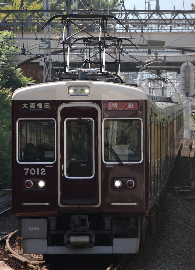 byI love 阪急電車