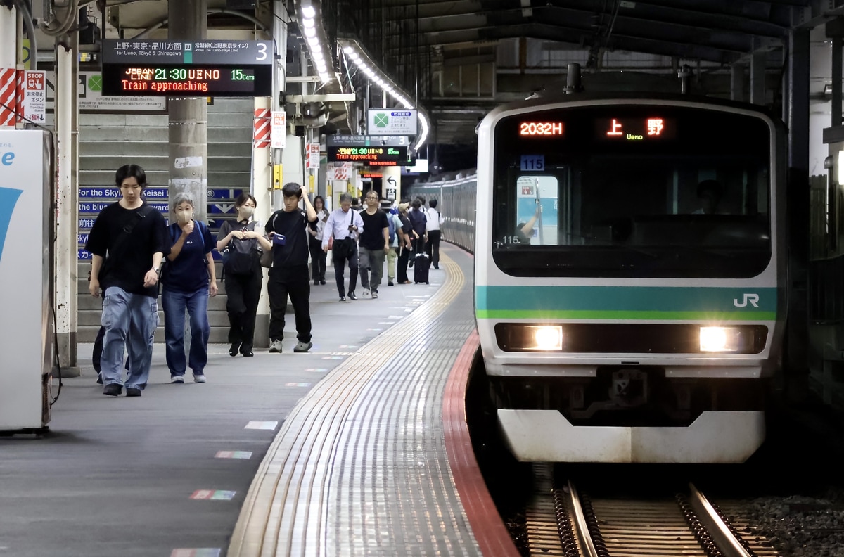 JR東日本 松戸車両センター本区 E231系 マト115編成