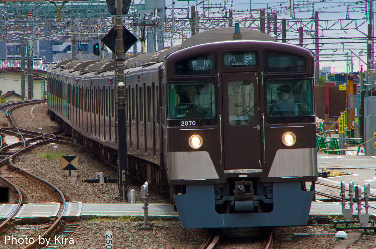 西武鉄道 小手指車両管理所 2000系 2069F