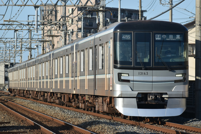 千住検車区13000系13143Fを大袋～北越谷間で撮影した写真