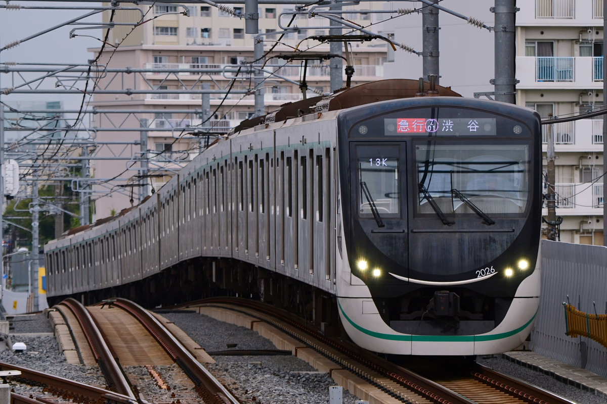 東急電鉄 長津田検車区 2020系 2126F