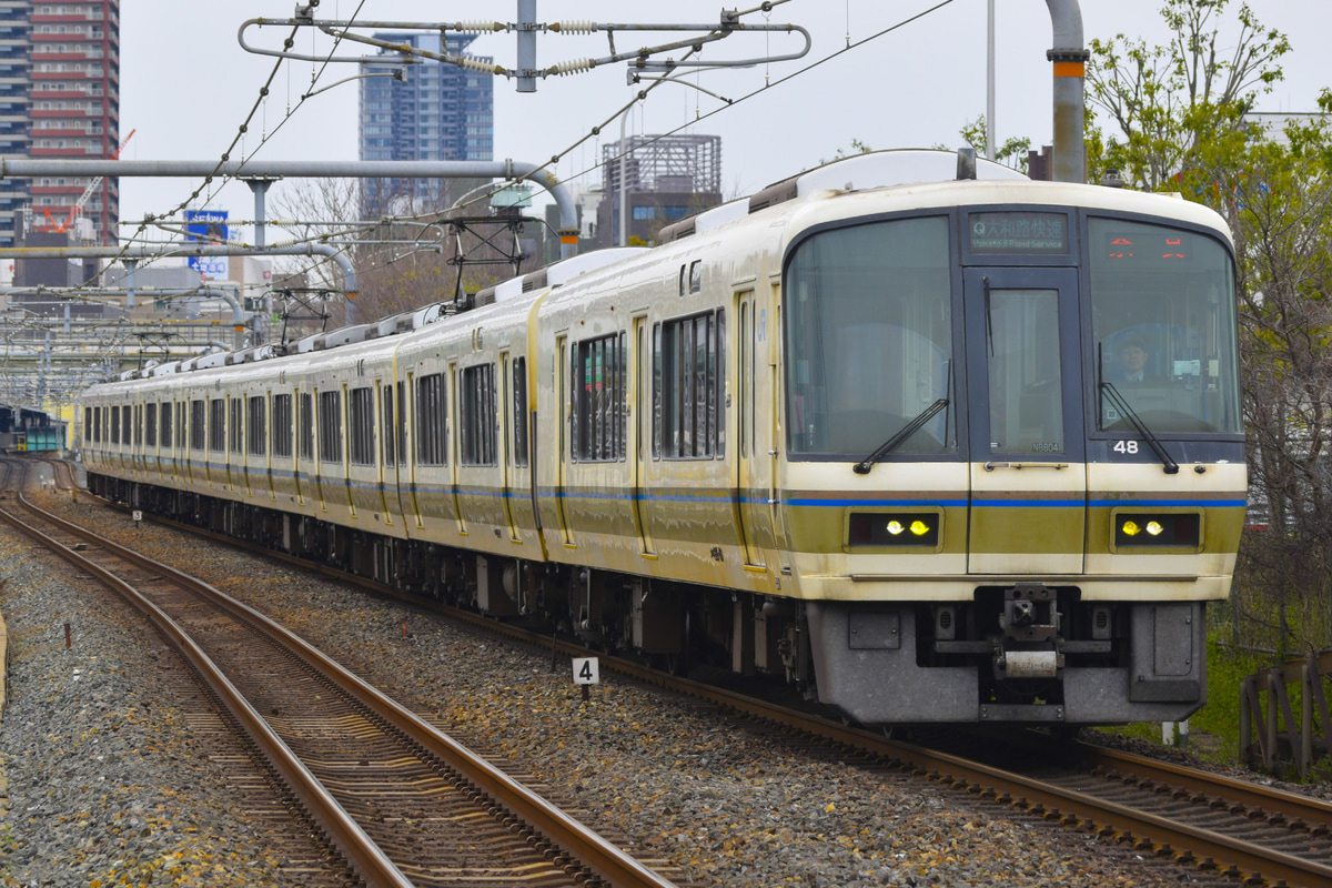 JR西日本 吹田総合車両所奈良支所 221系 NB804編成