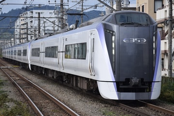 JR東日本E353系モトS201編成を西八王子駅で撮影した画像