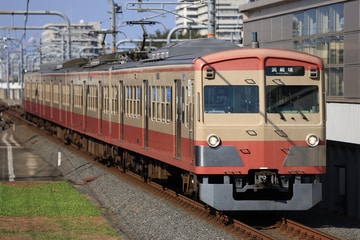 西武鉄道新101系1253Fを武蔵境駅で撮影した画像