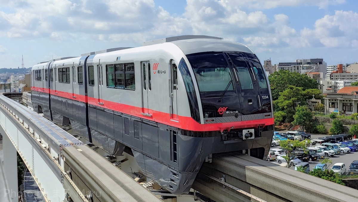 沖縄都市モノレール 沖縄都市モノレール運営基地 1000形 34編成