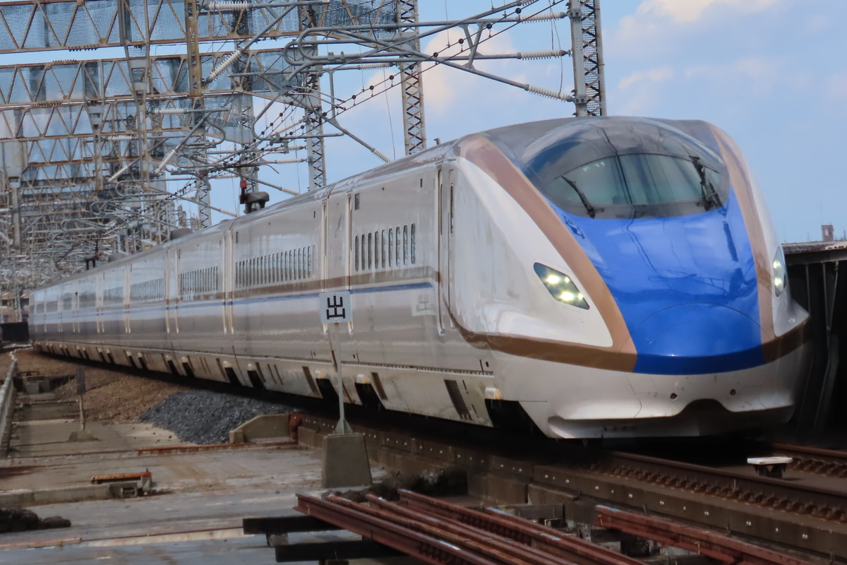 JR東日本  E7系 F11