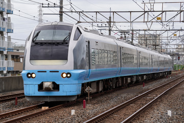 JR東日本E653系カツK71編成を南流山駅で撮影した画像